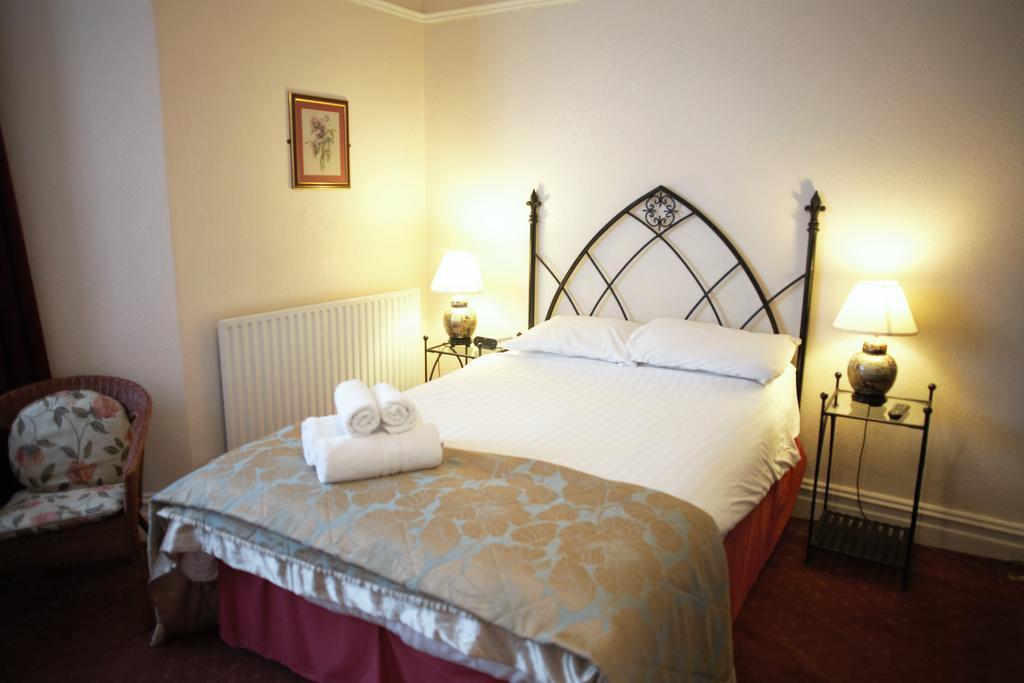 Hamilton Court Hotel Chester Zewnętrze zdjęcie